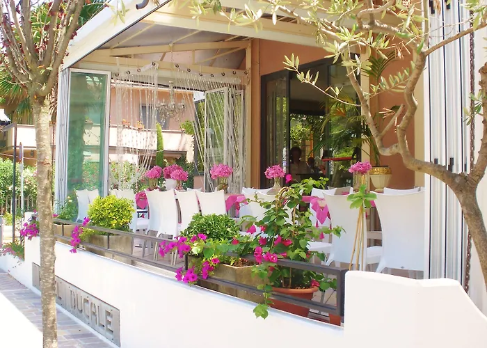 فندق Ducale كاتوليكا