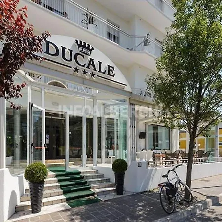 Ducale Hotel 3*