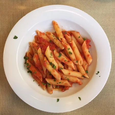 Ducale Отель Каттолика
