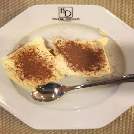 Ducale Отель
