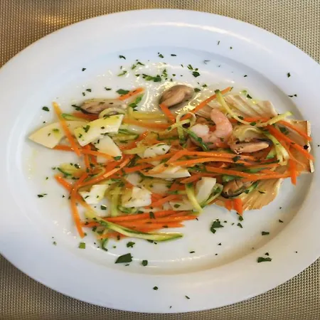 Ducale Отель Каттолика