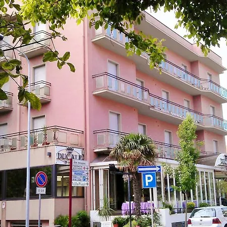 Отель Ducale 3*