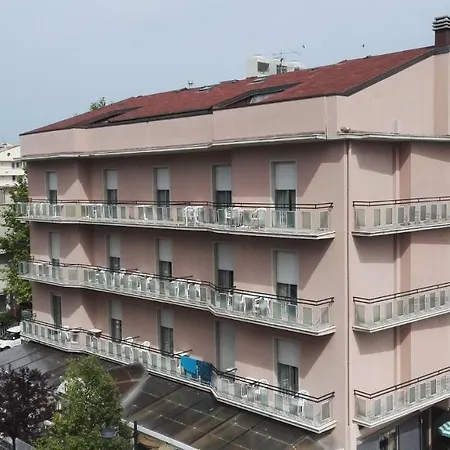 Отель Ducale 3*
